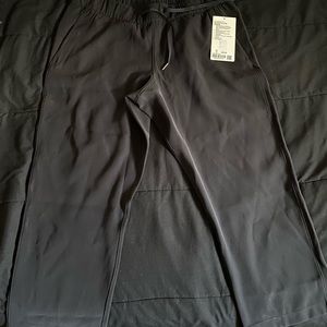Lululemon Cropped pants